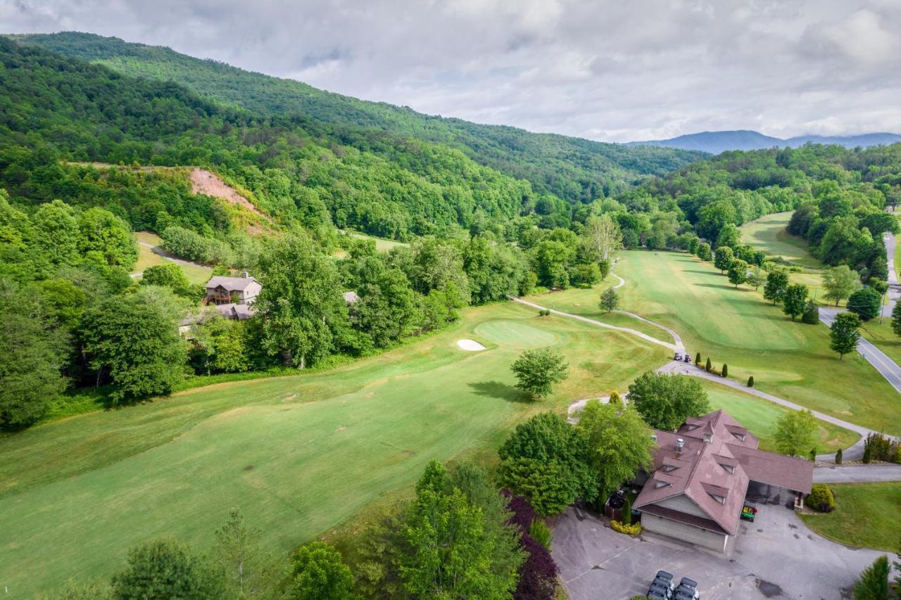 Smoky Mountain Escape Lägenhet Whittier Exteriör bild